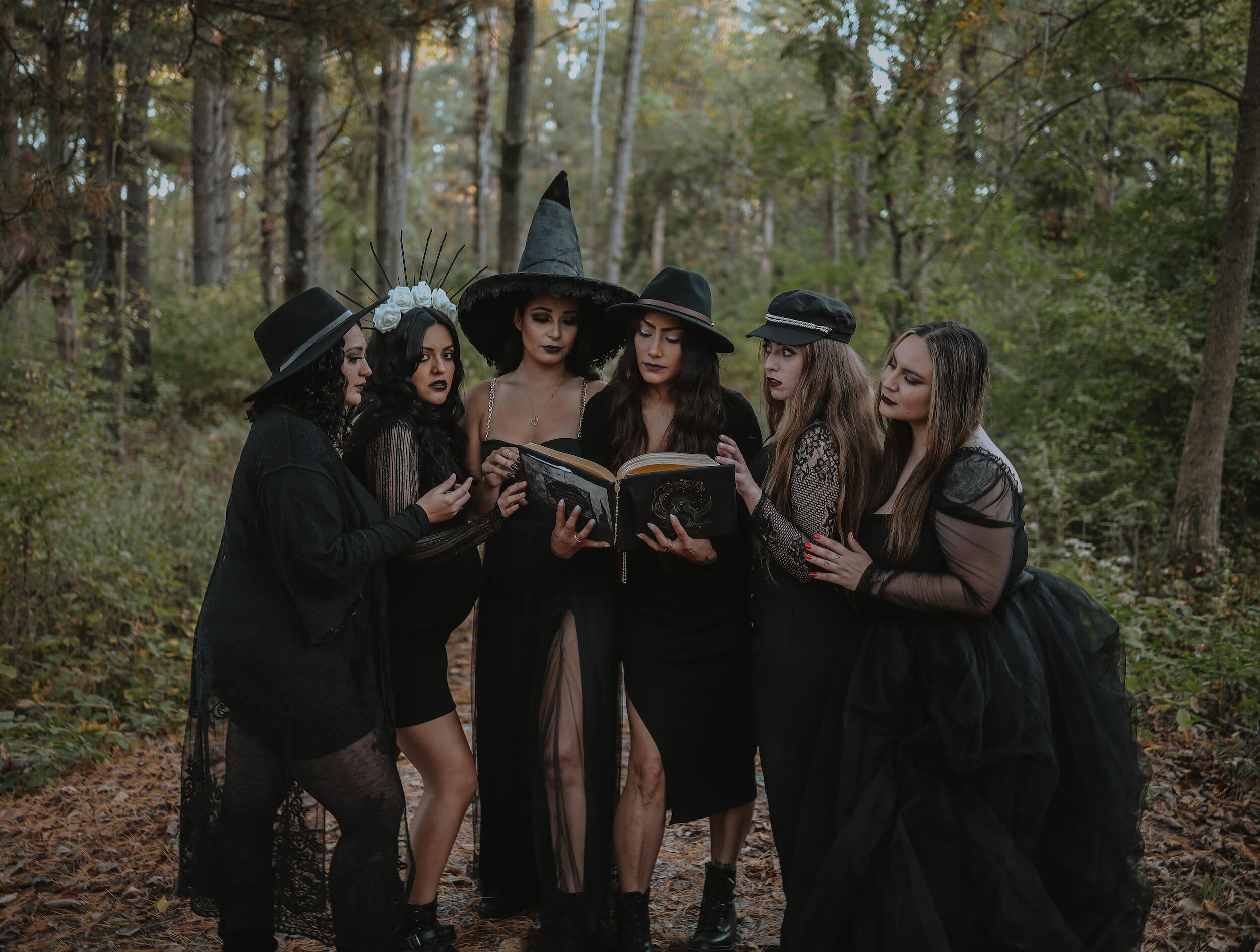 Halloween Costume Ideas For Your Girl Gang
