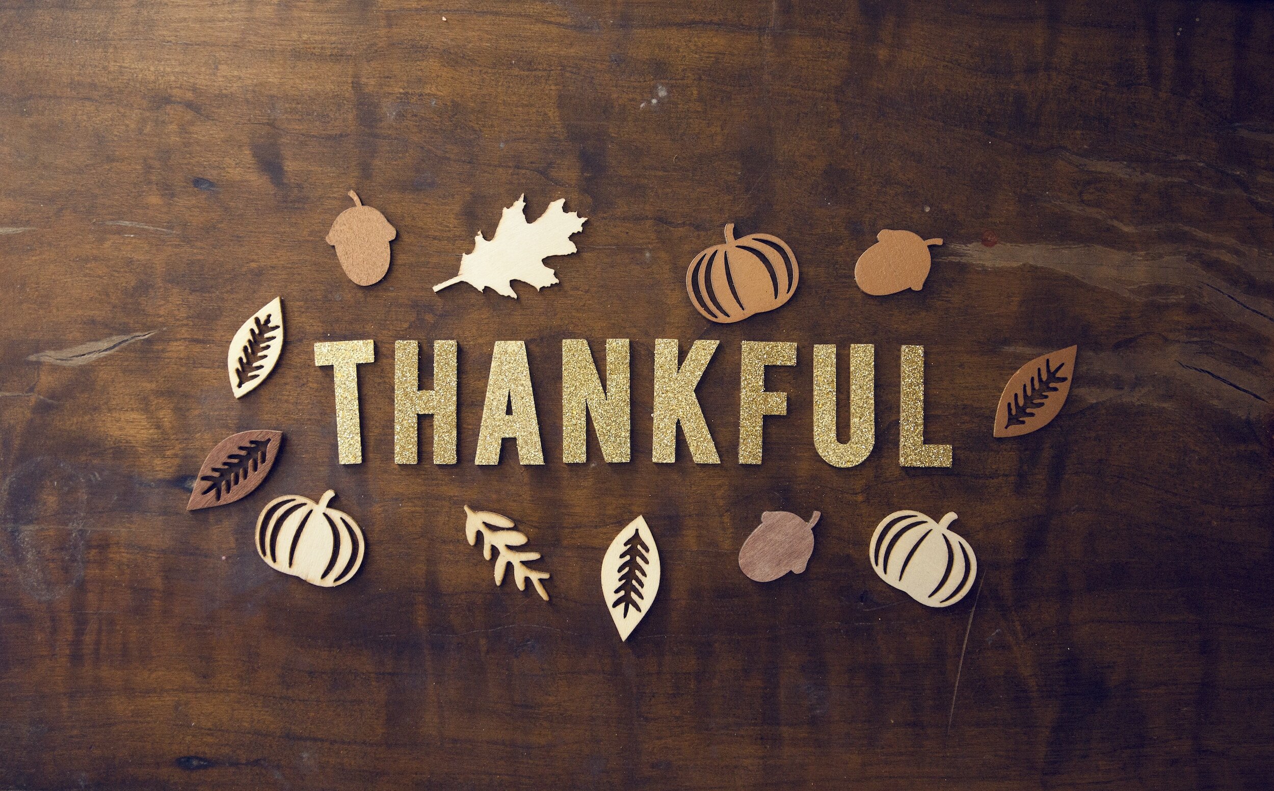 9 Thanksgiving Traditions To Start This Year